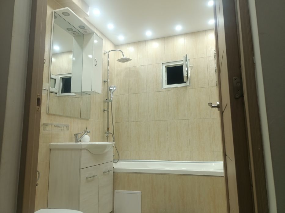 Închiriez ap. 2 camere decomandat ,Obcini,  Suceava
