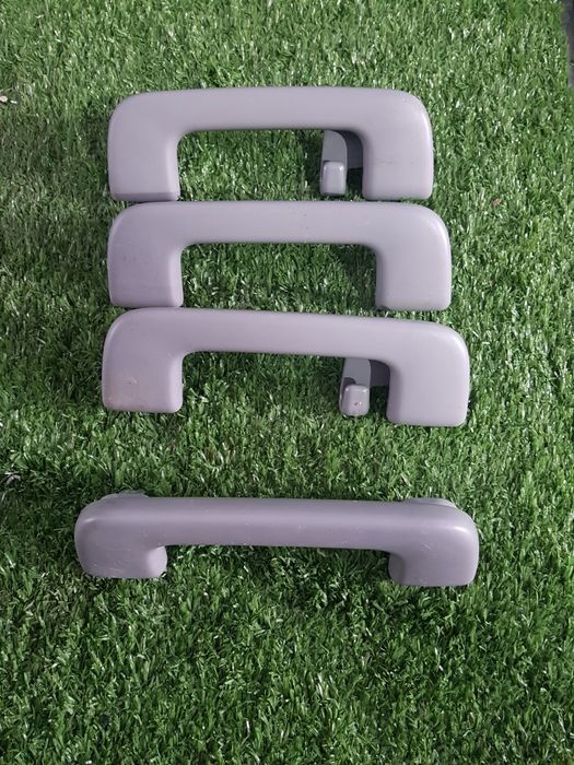 Ручки потолка Toyota Highlander 2014-19