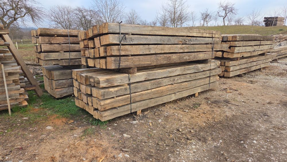 Grinzi vechi de stejar