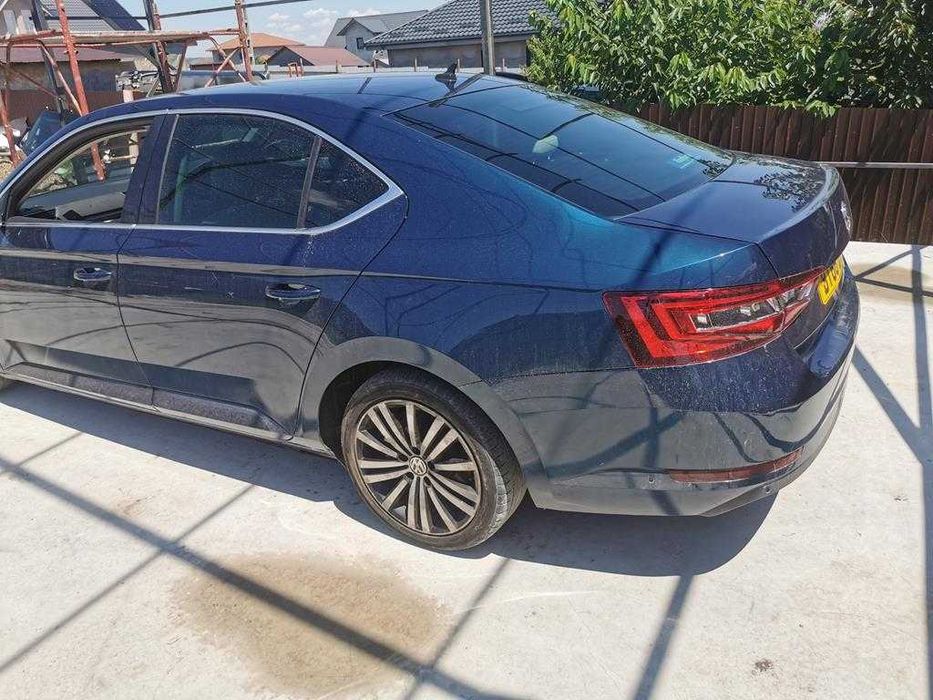 usa usi skoda superb 3 lw5q usa fata spate superb 3 lw5q