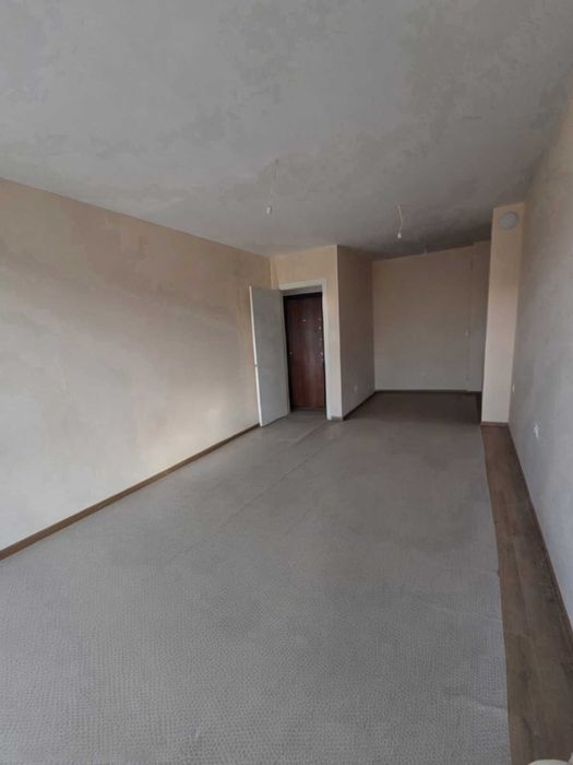 Hов двустаен апартамент в Панорама Парк Изток до хотел СПС