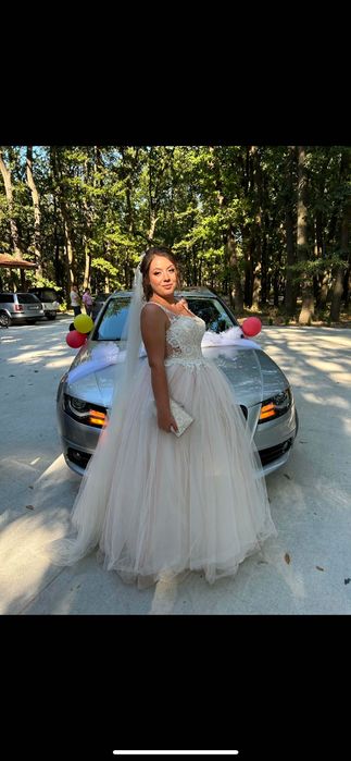 Булчинска рокля .