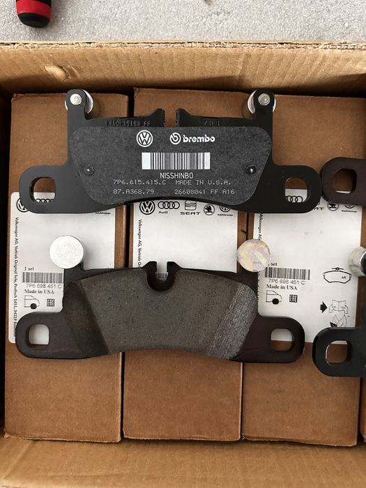 Накладки OEM VAG BREMBO 7P6698451C Брембо USA