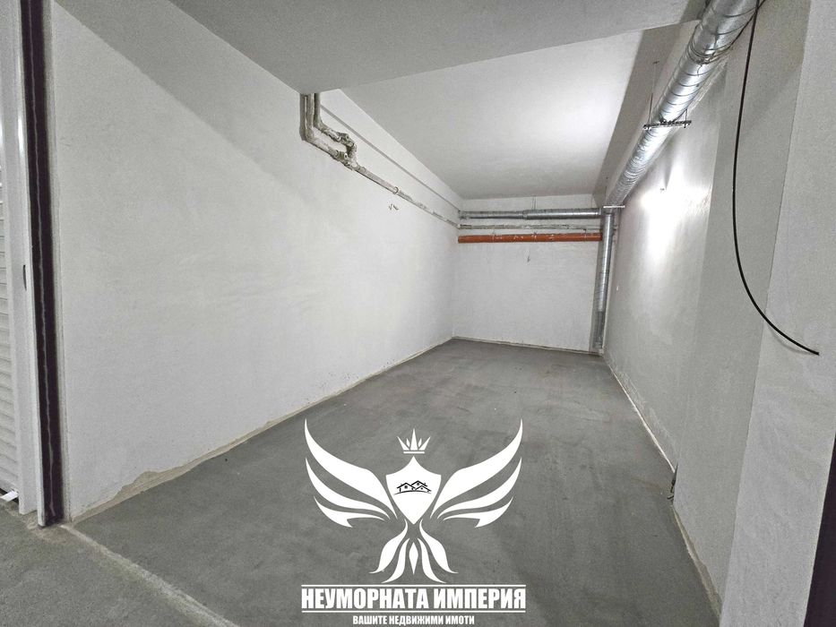 Под наем нов тристаен 130кв., 6 ет. в гр.Асеновгрд, широк център