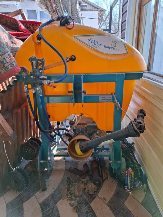 Опрыскиватель прицепной