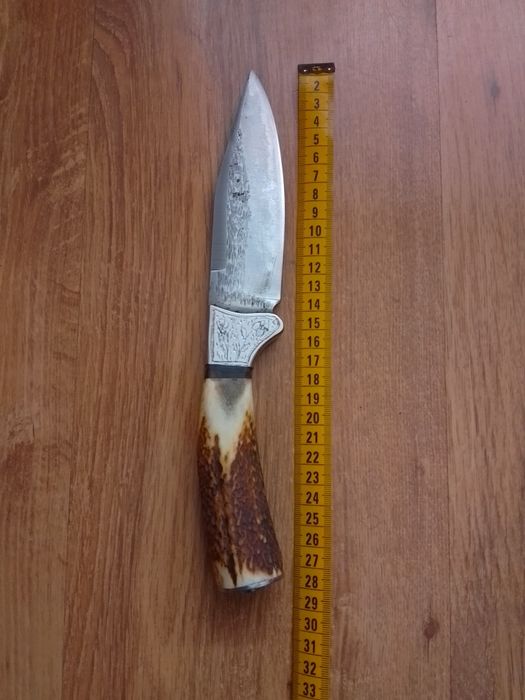 Cuțit de vânătoare