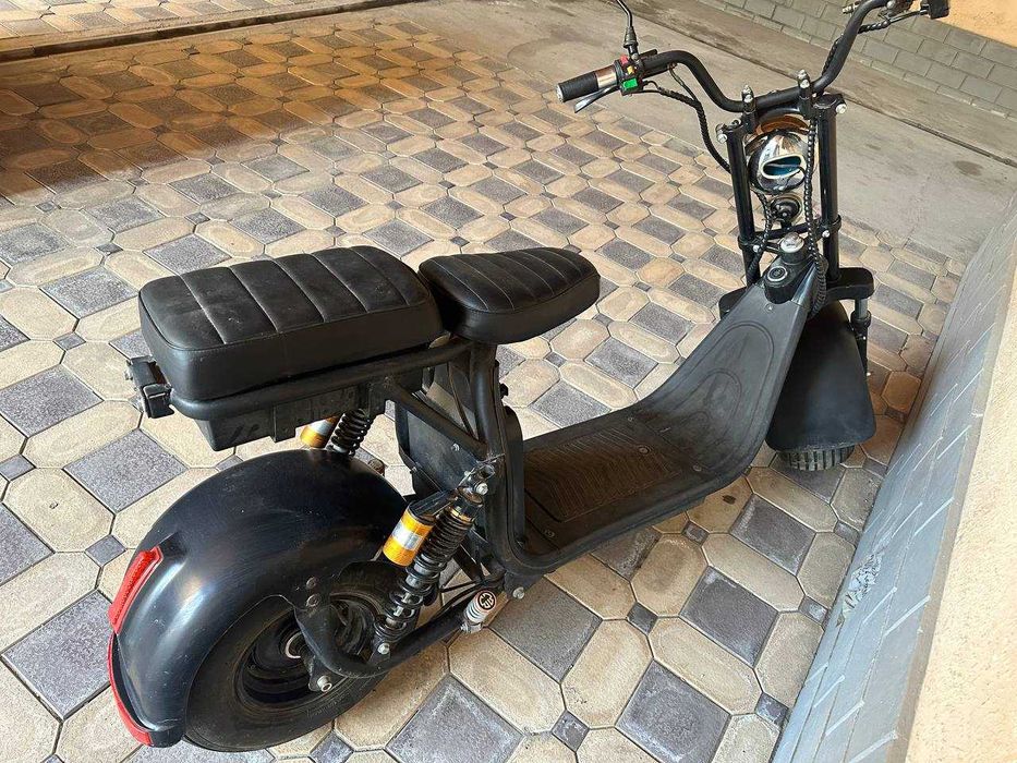 Скутер (электрда юради )