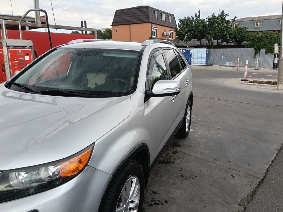 KIA Sorento 2010 — imagine 3
