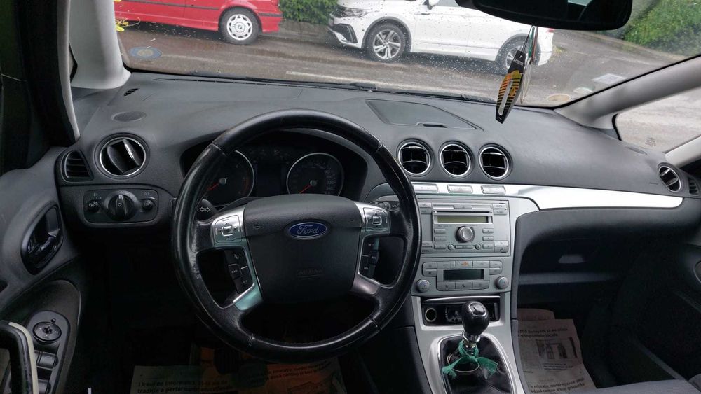 Ford S-Max 1.8 Diesel – An 2006 | 1.800 € Negociabil