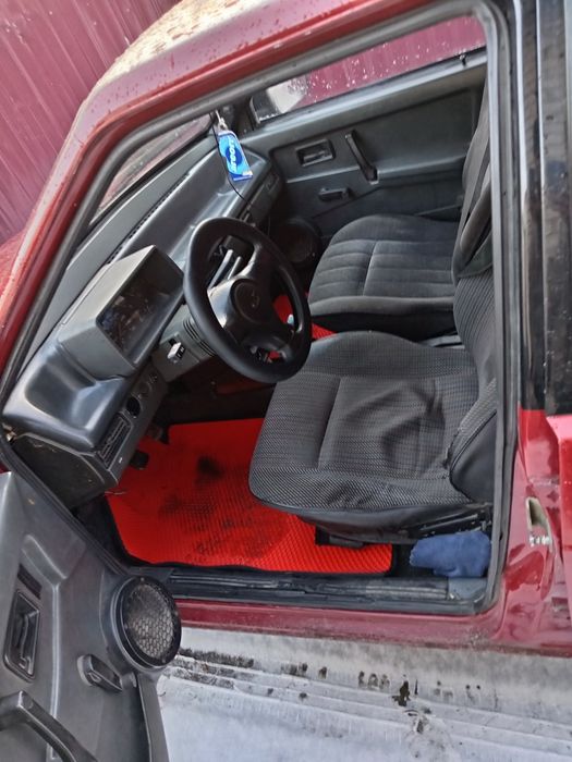 Продам ваз 2109.