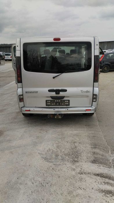 Dezmembram Renault Trafic 2.0 DCI, 1.9 DCI