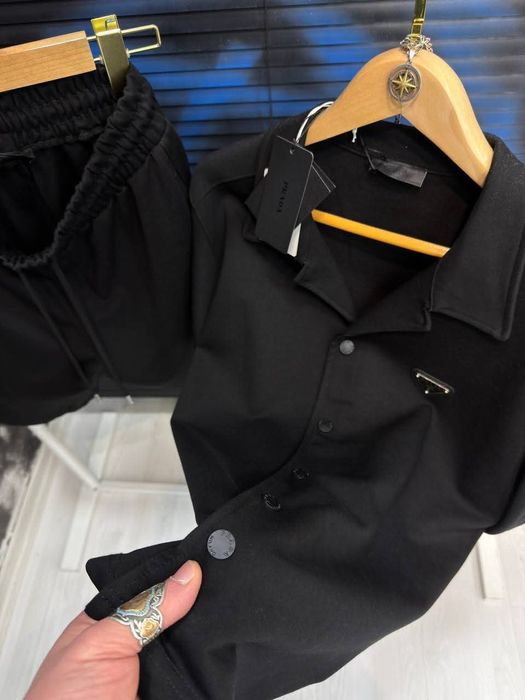 Мъжки къси екипи различни модели