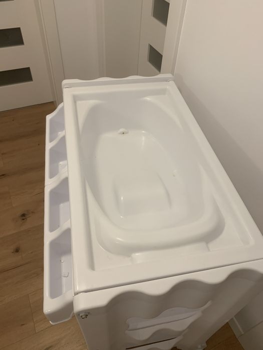 Masa Mappy 2 in 1, masa de infasat si cadita bebelusi