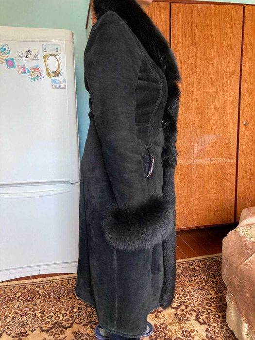 Женская дубленка из натурального меха, 4XL размер 44-46.