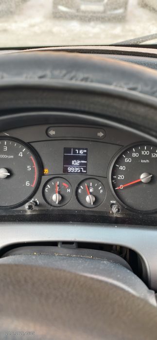 Автомобиль Kia K2500 Bongo