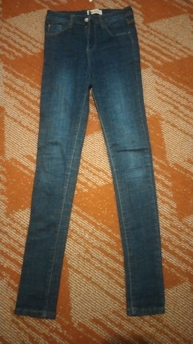 Женси қыз баларға