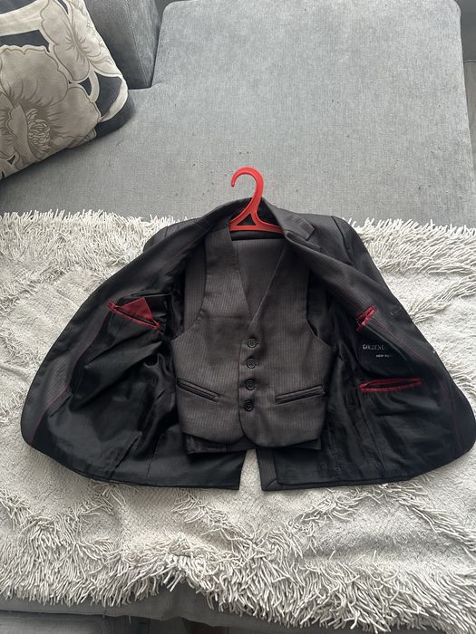 Детский черный костюм