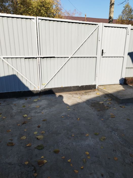 Срочно!!! Торг!Продам дом на Защите