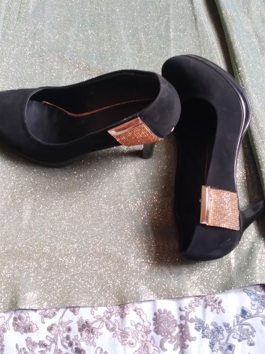 Kõylak va tufli 100 000 sõm