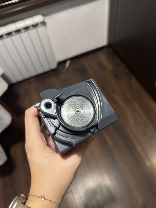 Кофемашина Delonghi MagnificaS