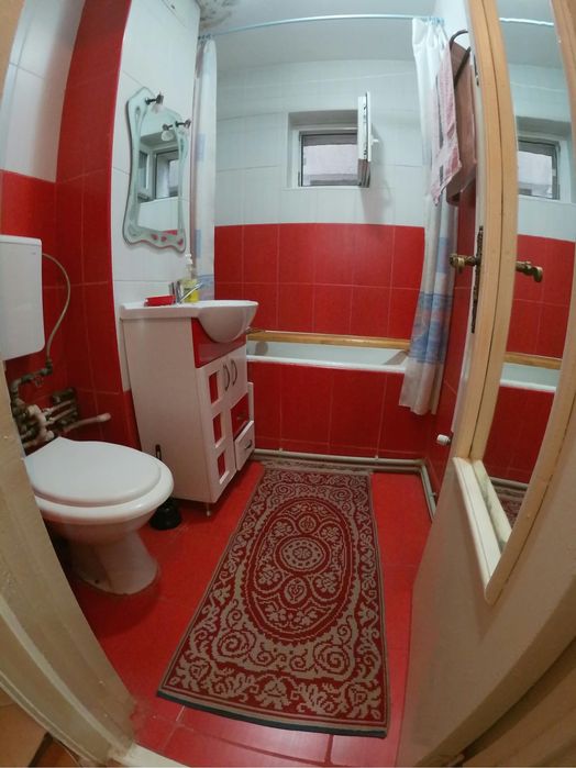Apartament 3 camere decomandat Micro 38