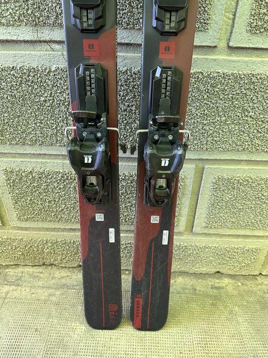 schi armada declivity 88 c L168cm