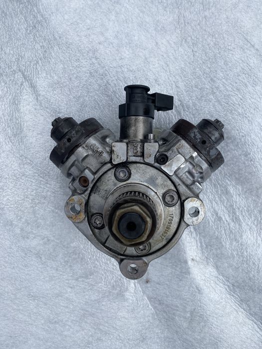 Pompa inalta presiune 059130755CS Audi A4 S4 A5 S5 A7 A9 Q7 Q8 3.0TDI