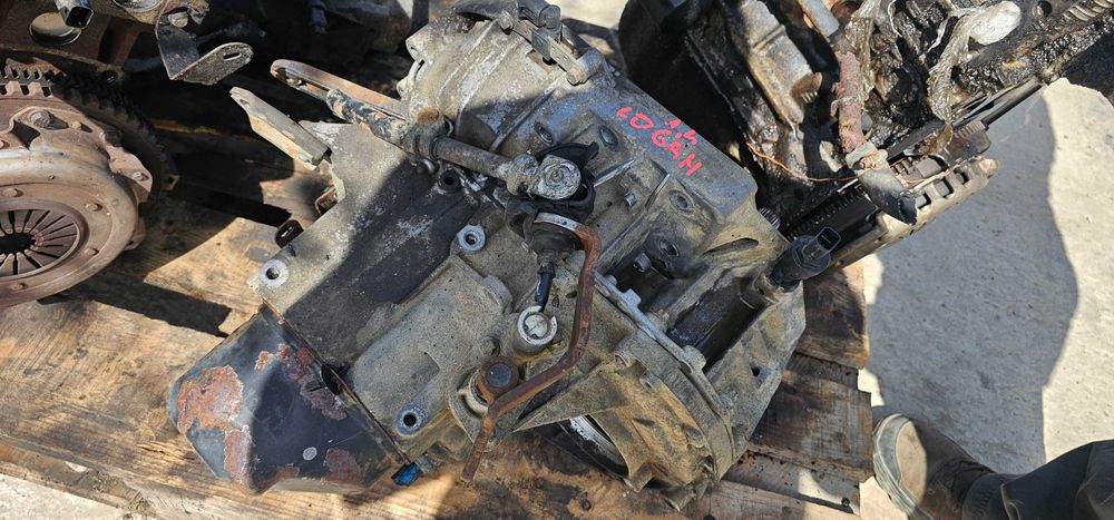 Cutie viteze manuala Dacia Logan 1.4 benzina 2005 2006 / 2007 2008