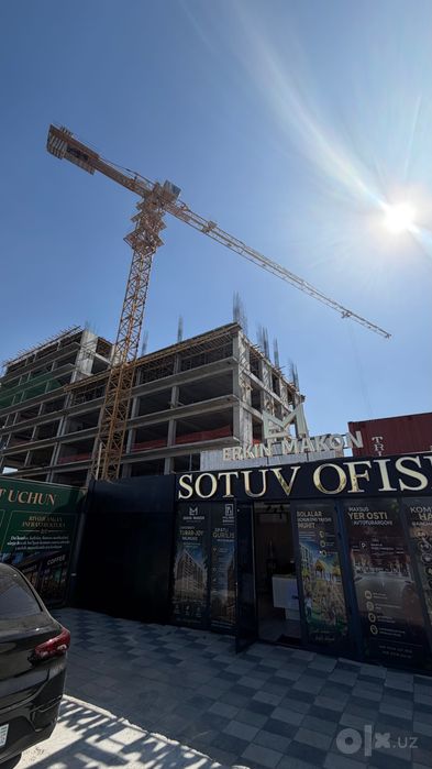 Erkin postni yonida 1 xonalik Kvartira sotiladi