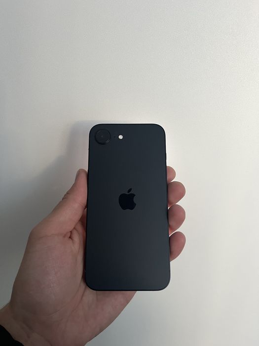 Iphone 17e 256gb черный