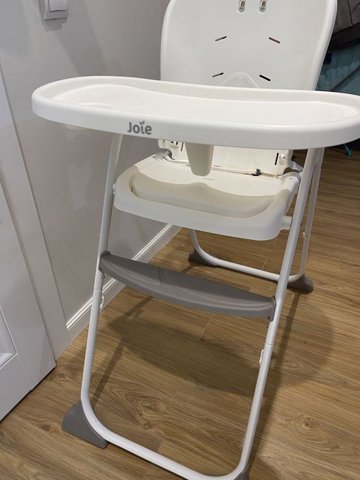 Детский стульчик для кормления