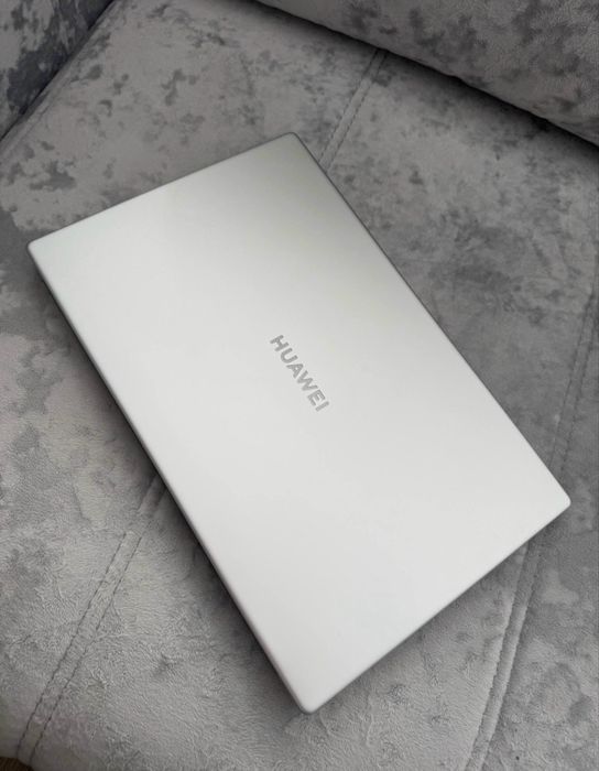 Huawei Metebook D 14