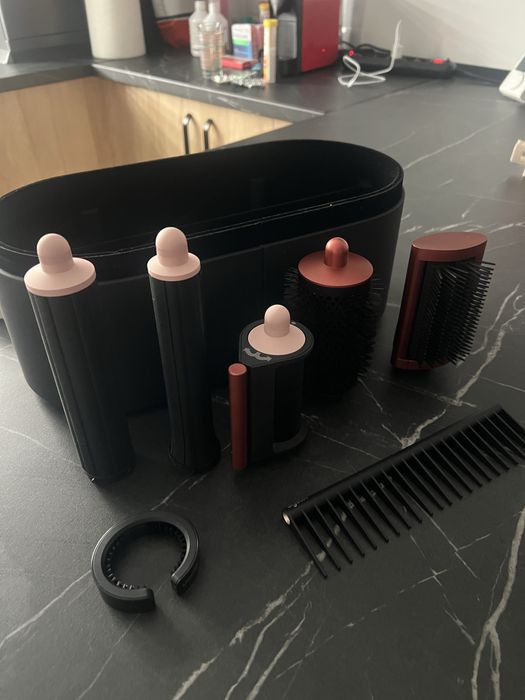 Dyson airwrap Strawberry Bronze/ Blush Pink