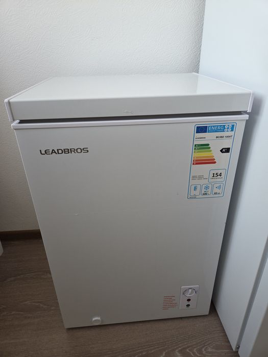 Продам морозильник LEADBROS (100 л)