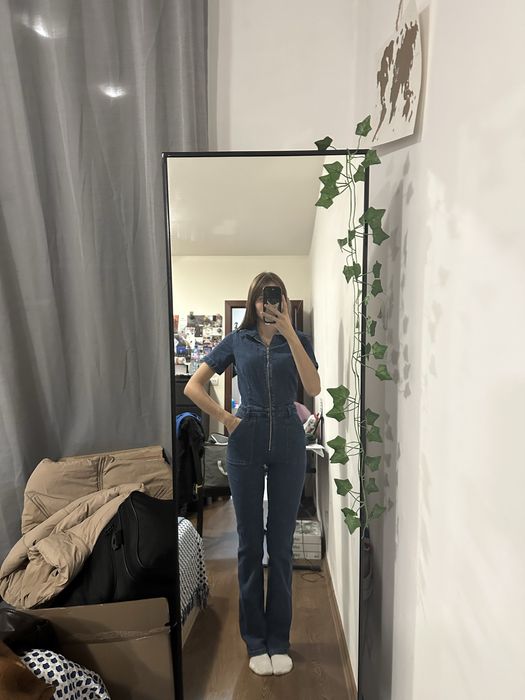 Продавам гащеризон mango