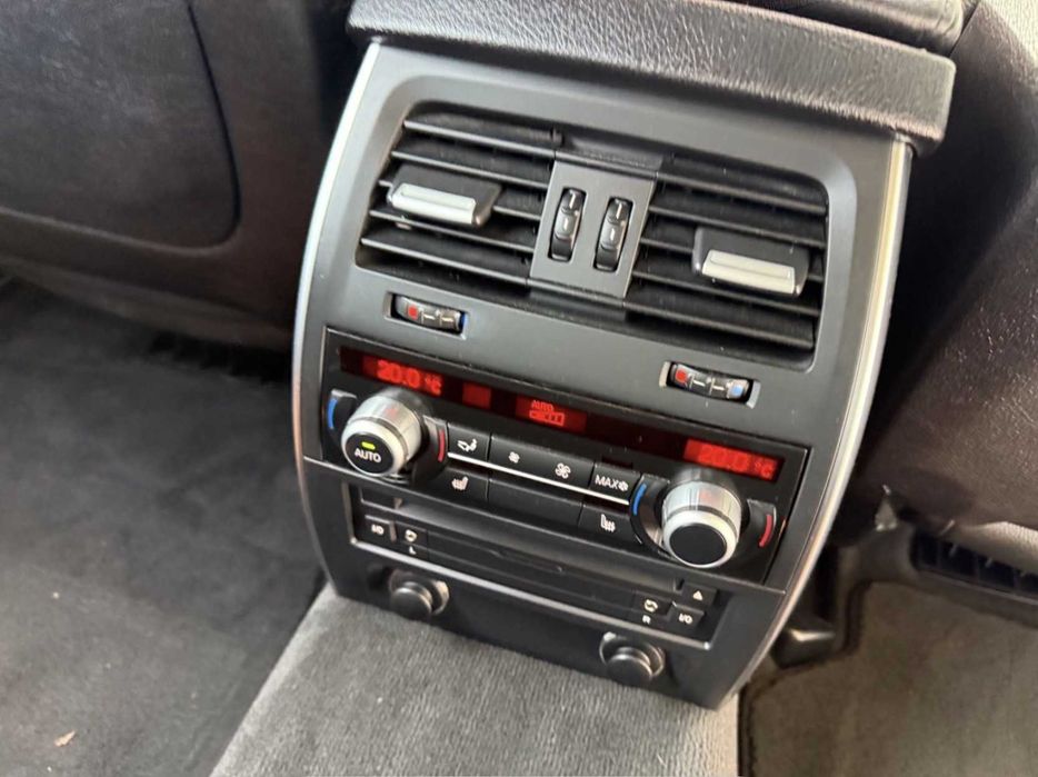 BMW 5 Series 2011 — imagine 5