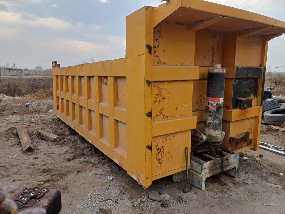 Xowa chakman kuzof sotiladi