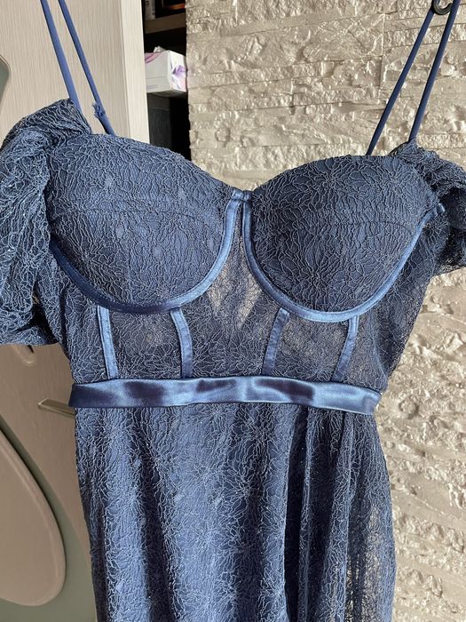 Елегантна официална рокля