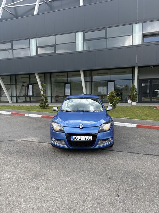 RENAULT Megane 2013 — imagine 2
