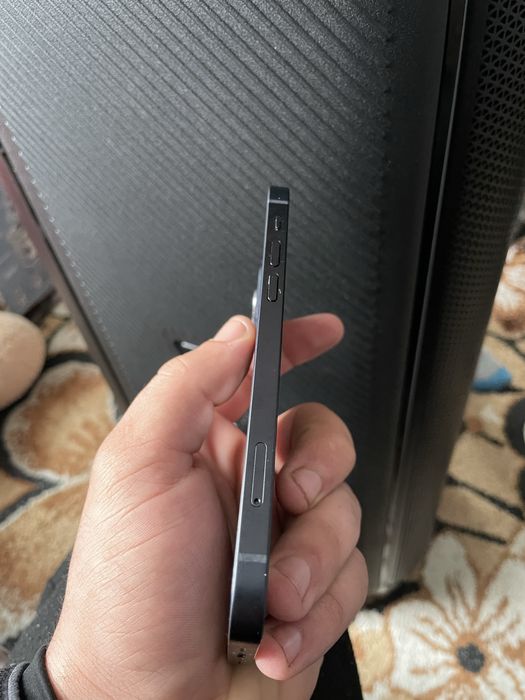 Iphone 12 in stare foarte buna