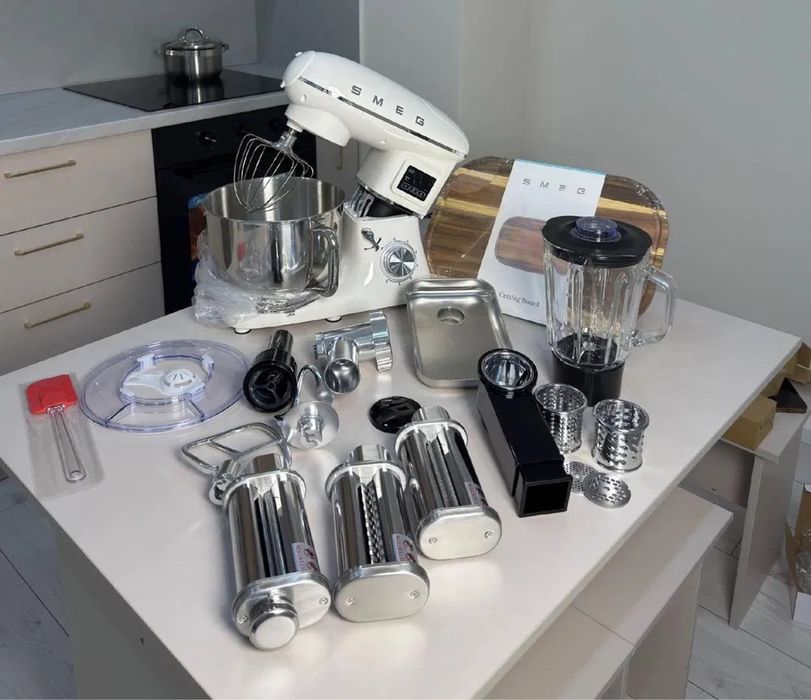 Smeg комбайн 9 в