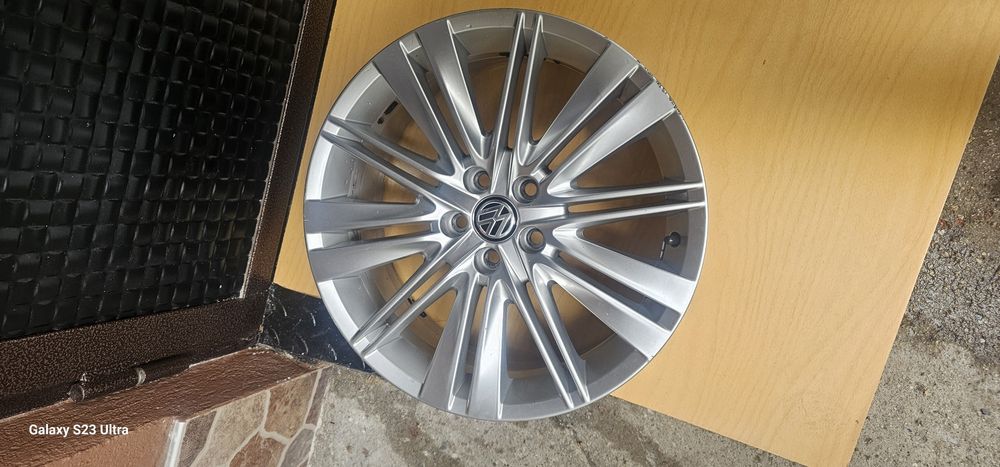 Продават се джанти 17 5х100 ет46