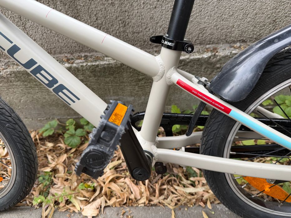 bicicleta 16 inch CUBE