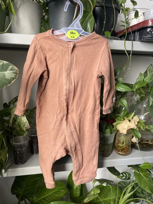 Б/у одежда на 1-2-3-4мес, в отличном состоянии