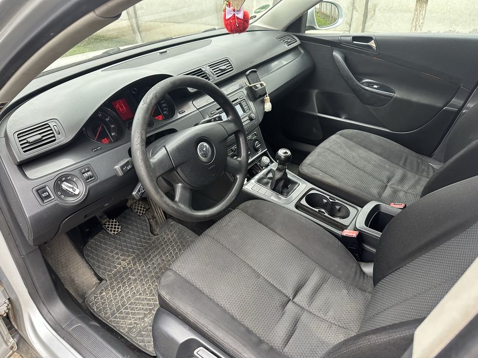 Se vinde  Passat b6