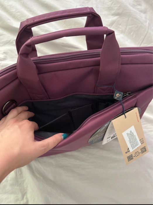 Geanta laptop Rivercase