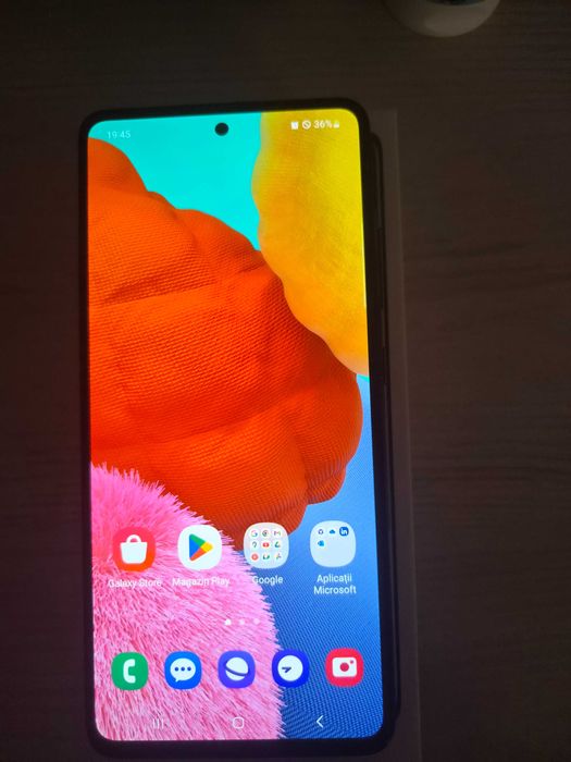 Vand Samsung A51 folosit