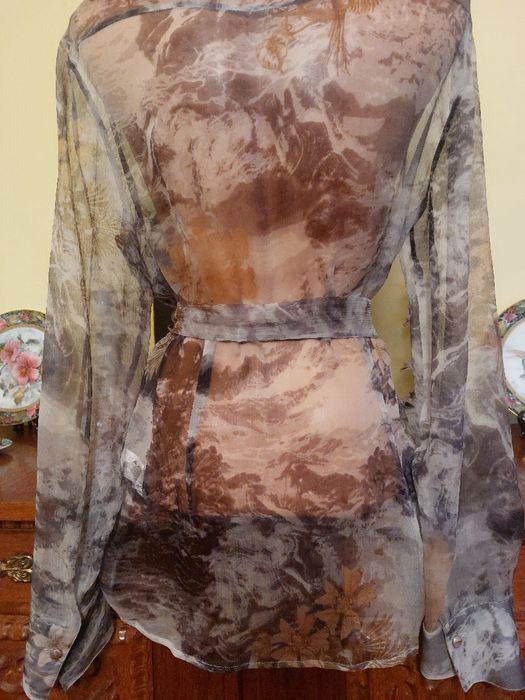 Camașa de lux din matase naturala  100%, noua, superba