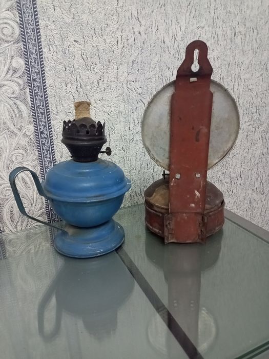 Продам  керосиновые лампы советских времё.н.
