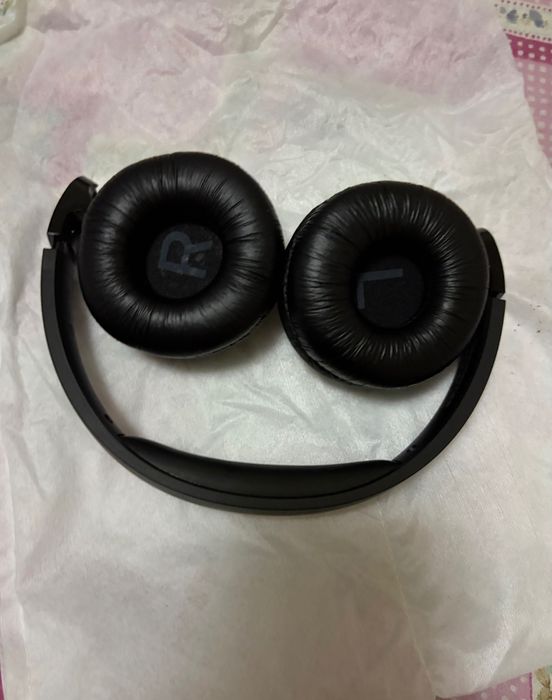 Слушалки Philips Безжични/Bluetooth чисто нови